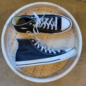 Mens Converse Chuck Taylor Hightop M9 W11